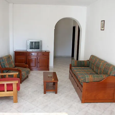 假日公园 King's 3*